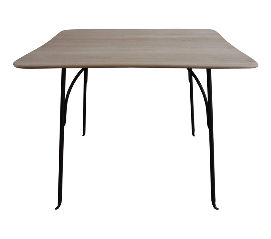 TABLE CARREE